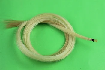 5 мотков конского волоса, части скрипичного лука из конского хвоста, монгольская лошадь